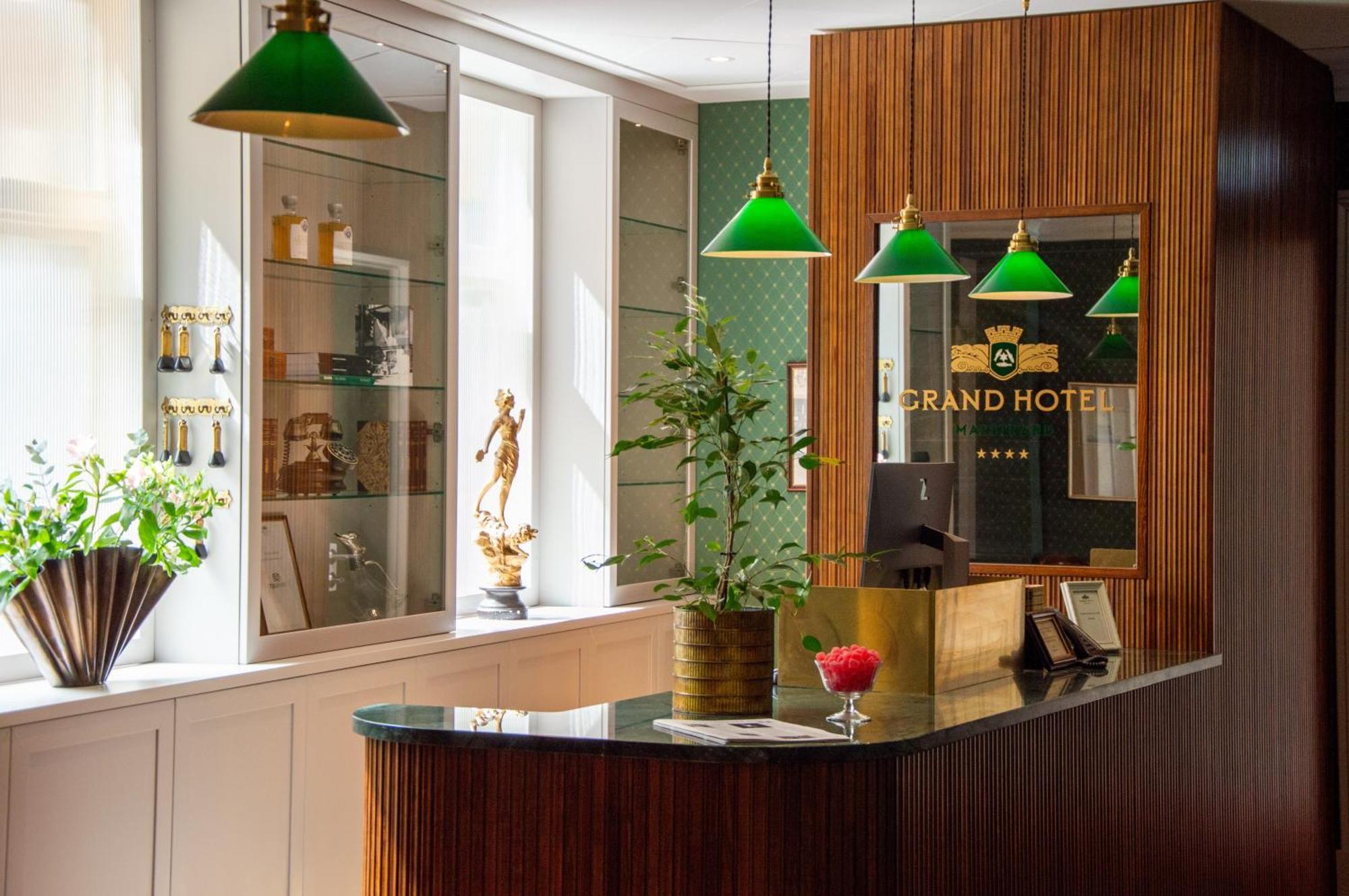 Hotel Grand